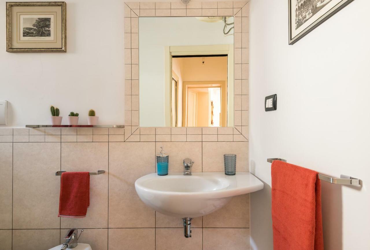Ferienwohnung Alla Corte Del XIX Secolo Catania Exterior foto